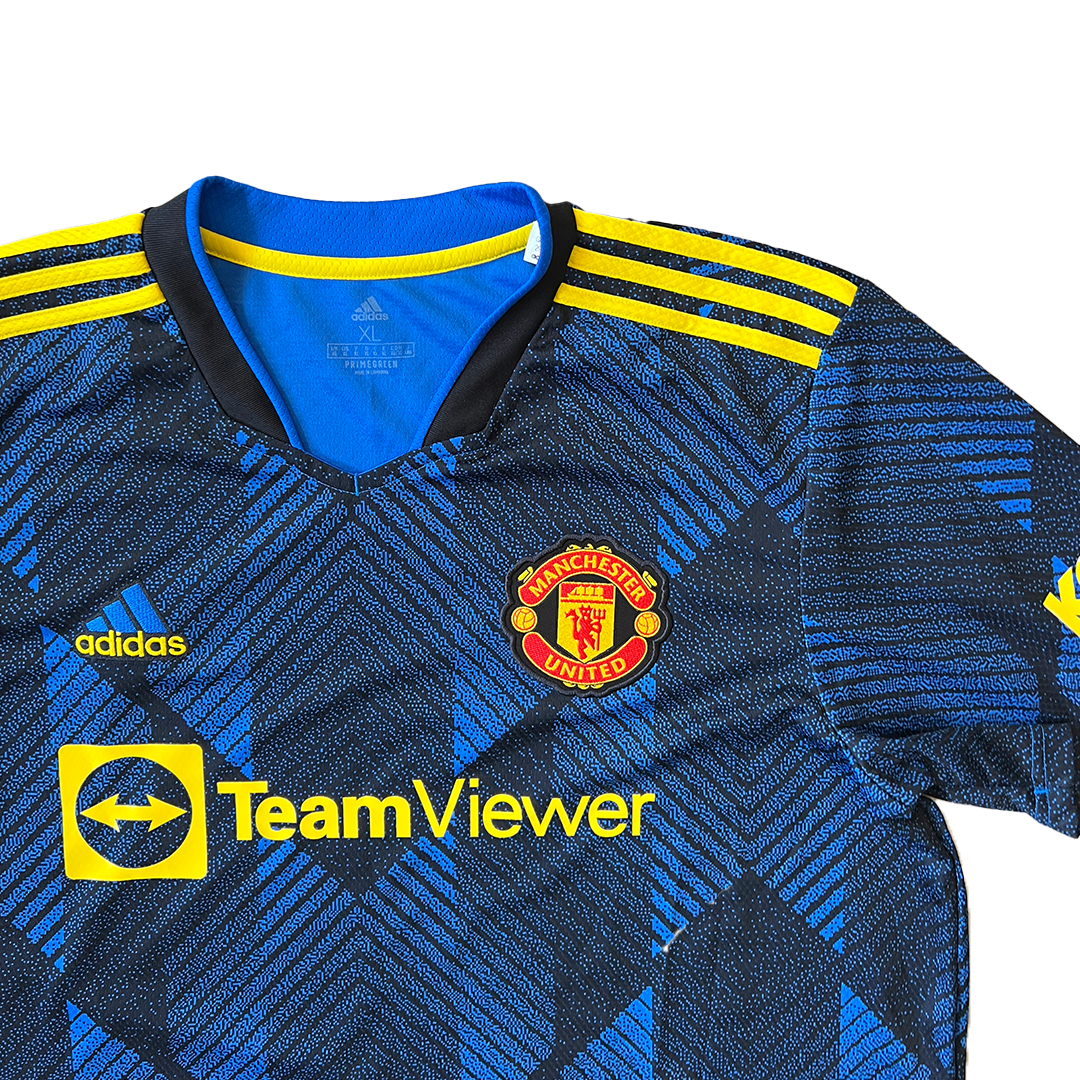 Size XL Manchester United Football Shirt (Grade A)