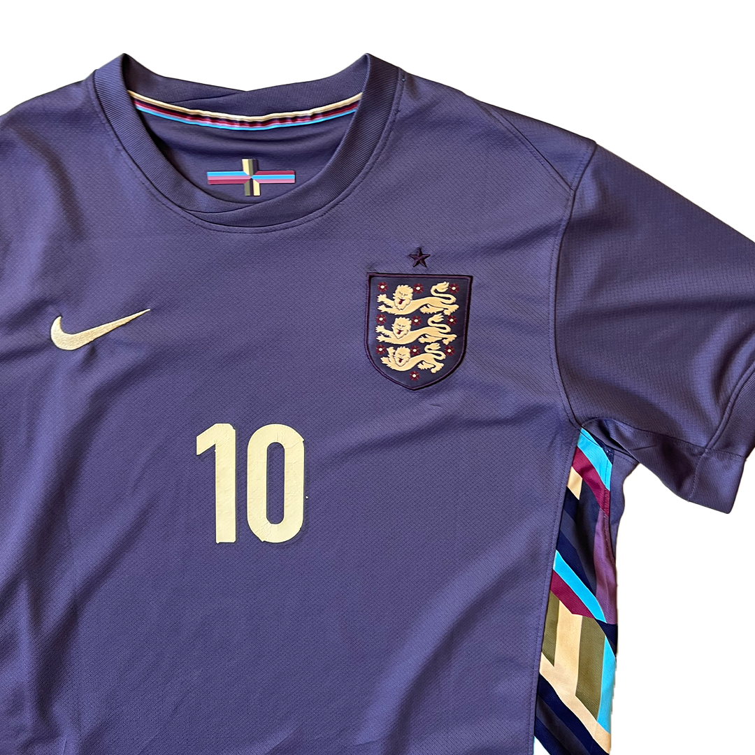 Size Large England Number 10 Jude Bellingham Football Shirt (Grade A)