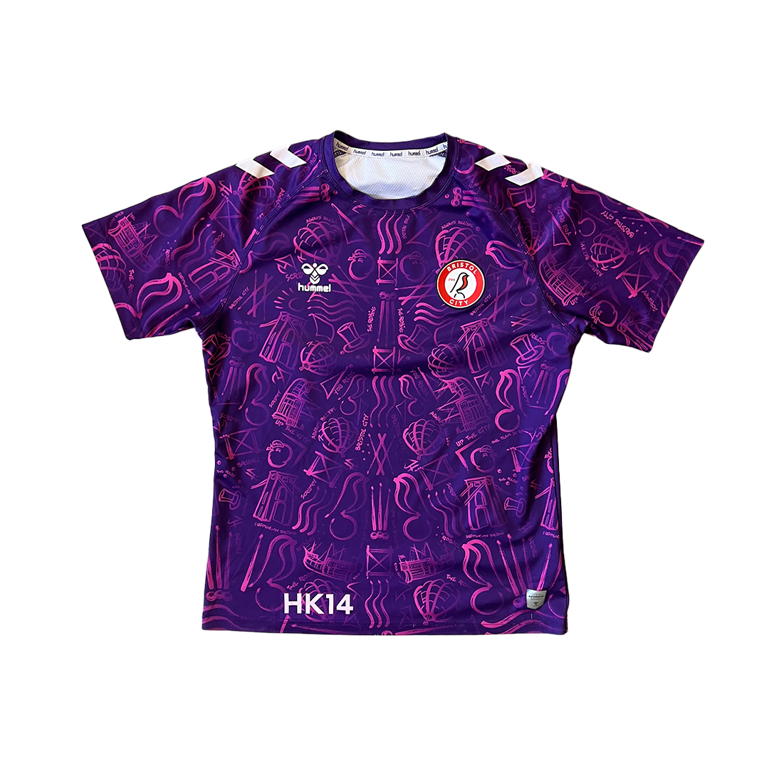 Size Medium Bristol City Football Club Shirt