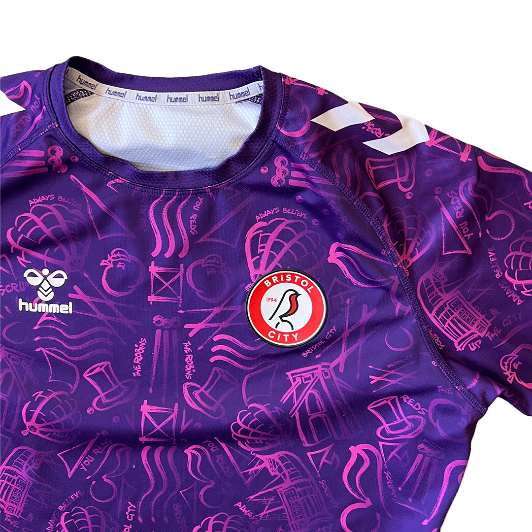 Size Medium Bristol City Football Club Shirt