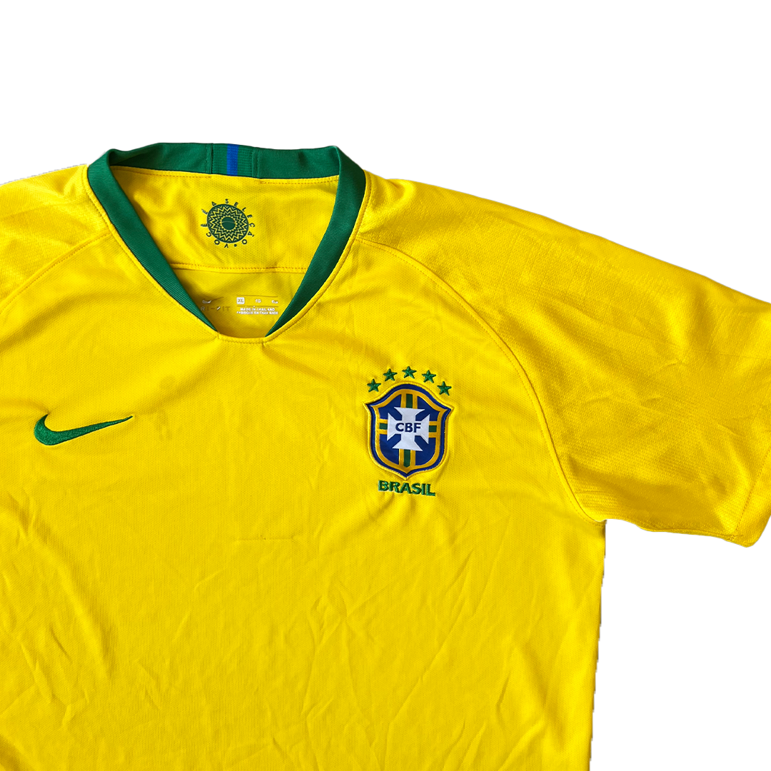 Size XL Brazil International Club Football Shirt (Grade B)