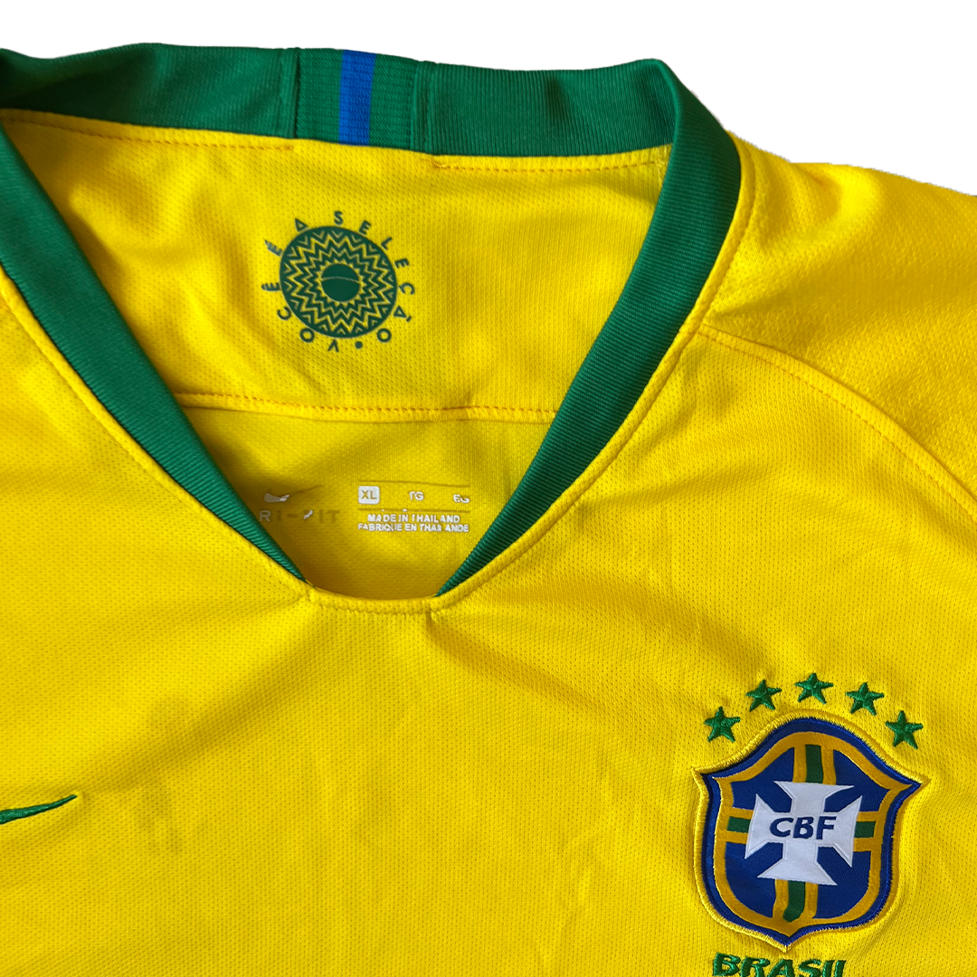 Size XL Brazil International Club Football Shirt (Grade B)