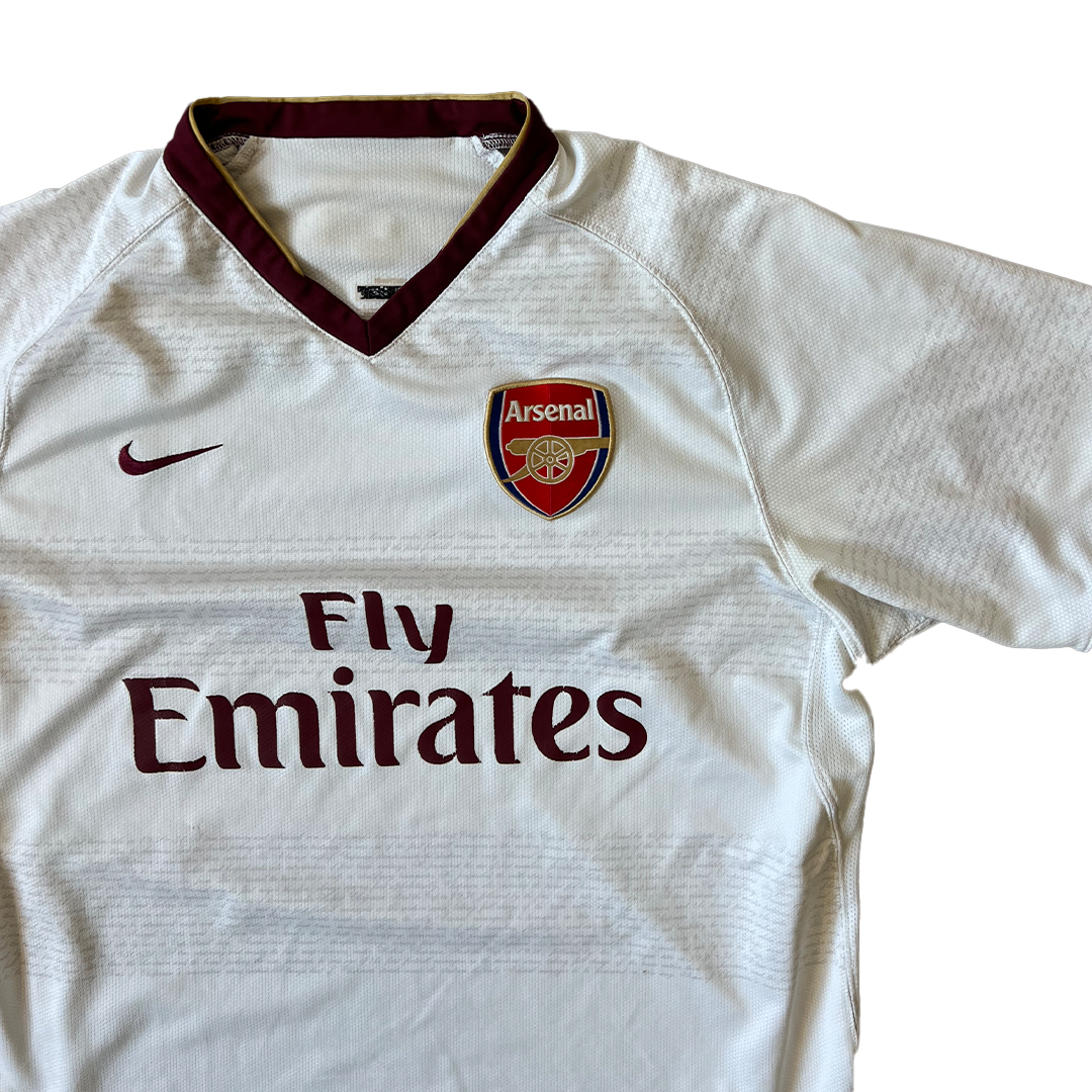 Size Large Arsenal Club Football Shirt (Grade B)