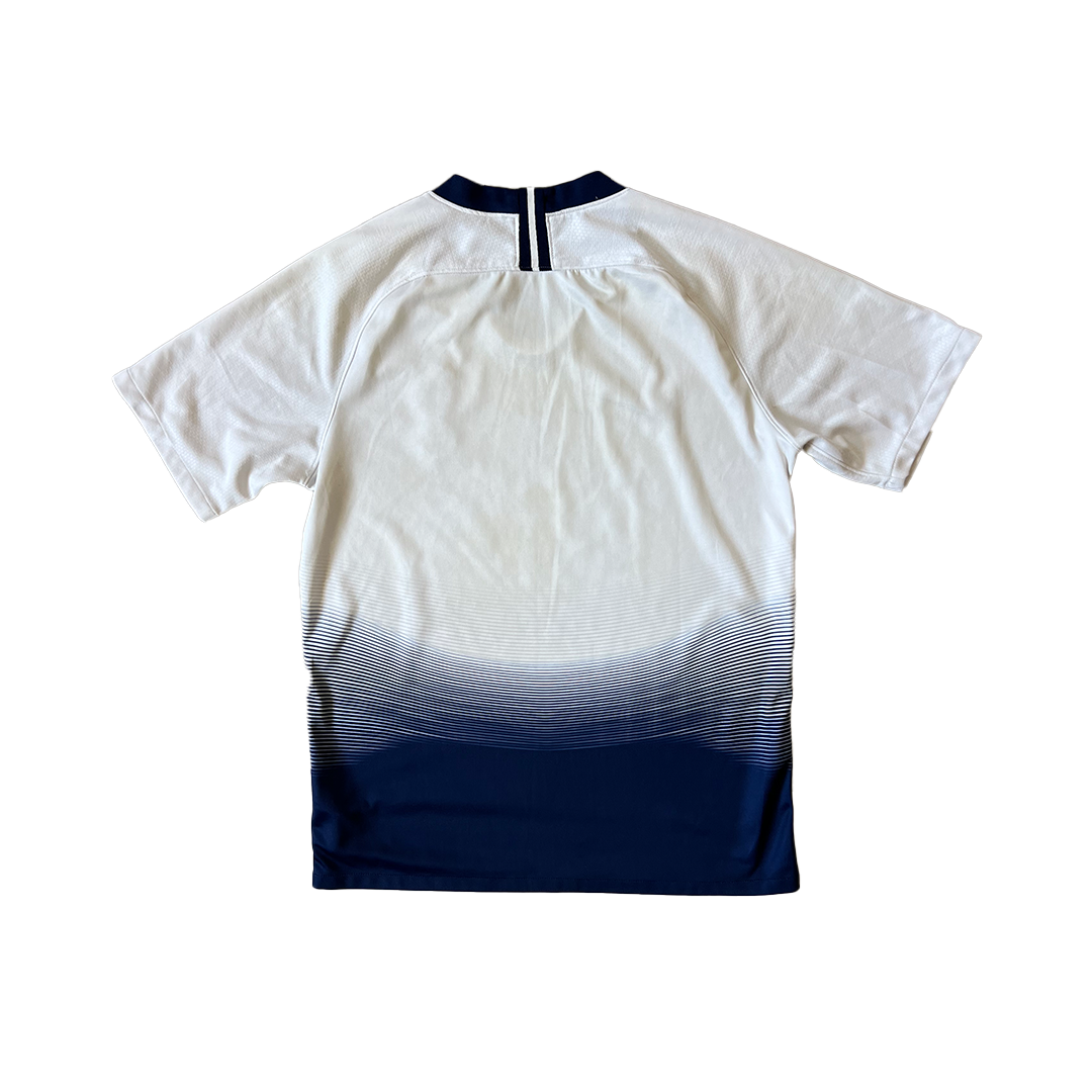 Size Medium Tottenham Club Football Shirt (Grade B)