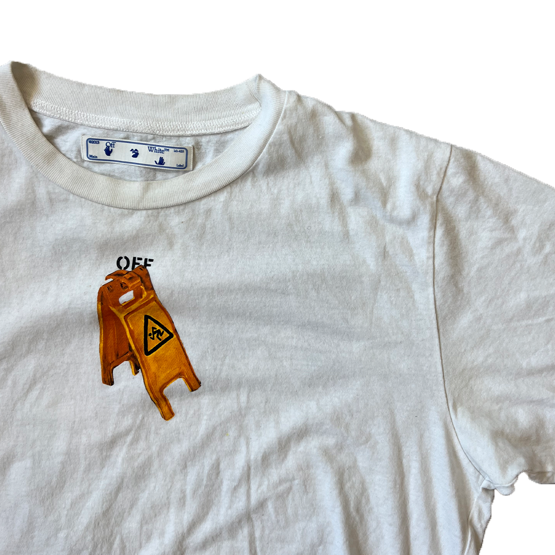 Size Large Off White Graphic T-Shirt