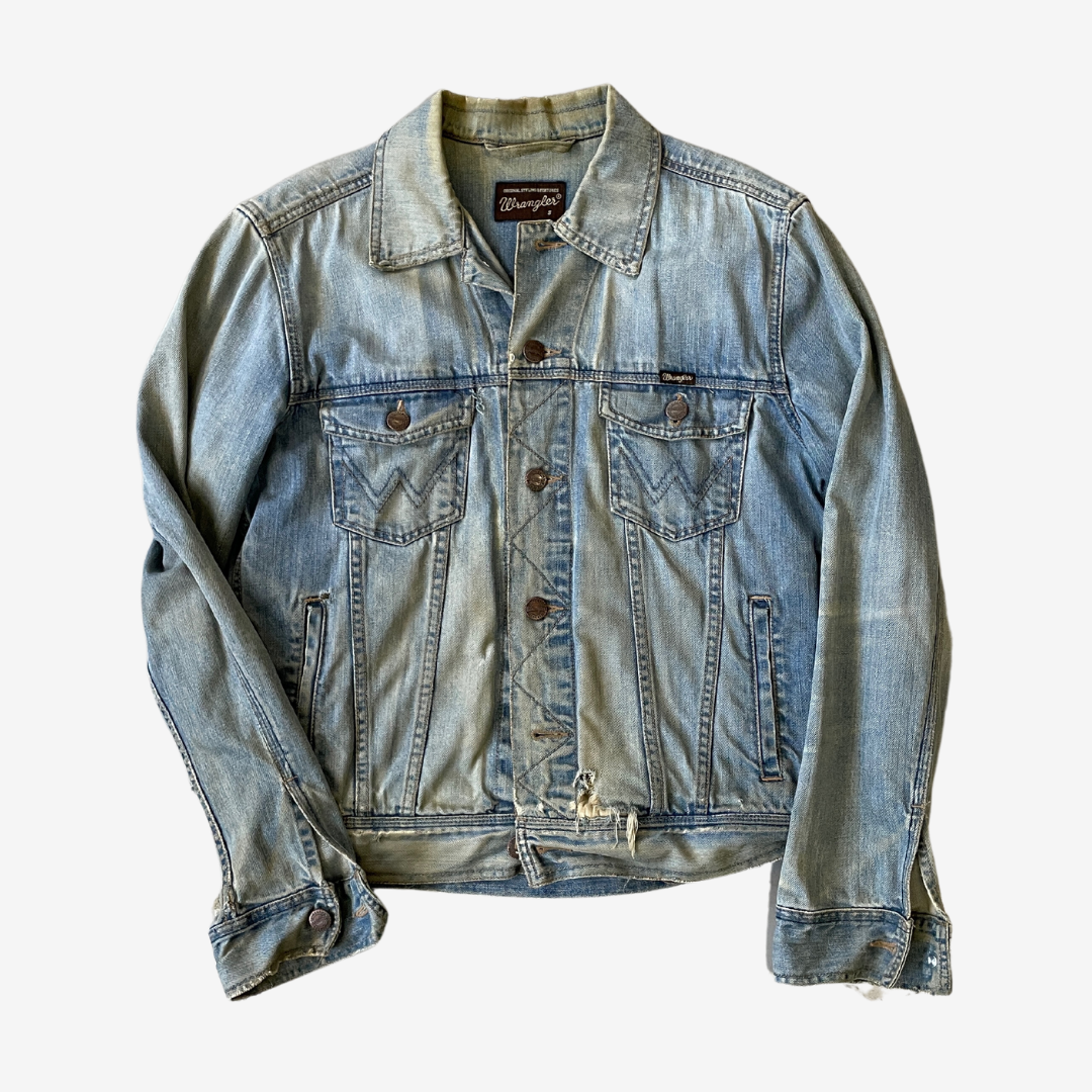Size Small Wrangler Distressed Denim Jacket
