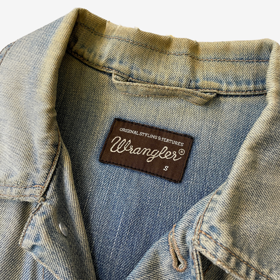 Size Small Wrangler Distressed Denim Jacket