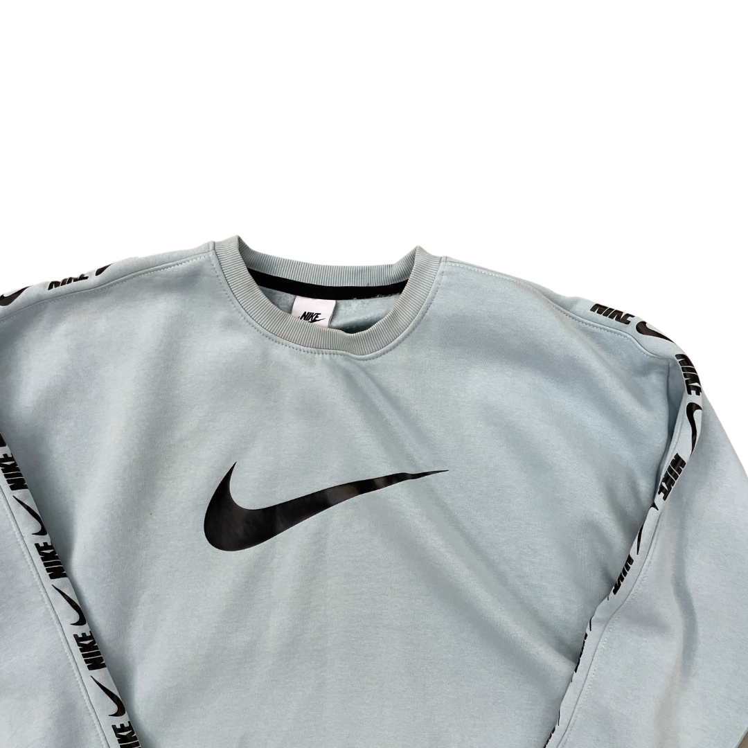 Size Large Nike Turquoise Sweatshirt