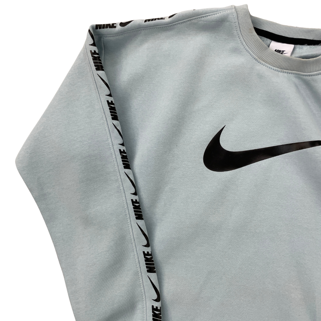 Size Large Nike Turquoise Sweatshirt