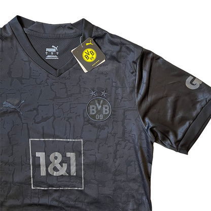 BNWT Size Large Puma Borussia Dortmund No 22 Bellingham Football Black Shirt