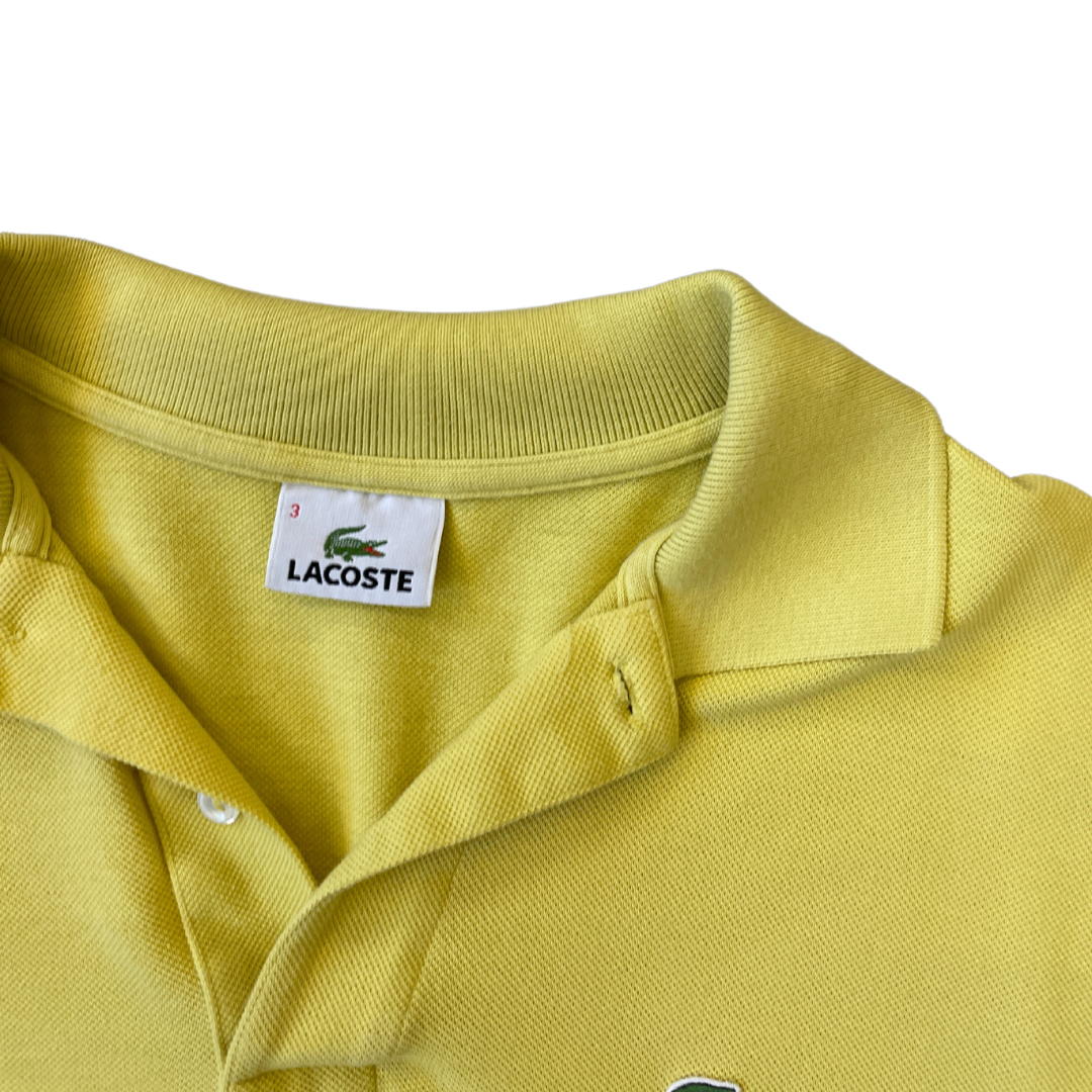Lacoste medium discount size