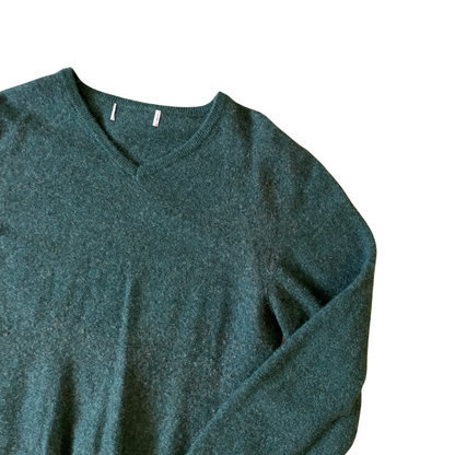 Women's Medium Green V-Neck Knit