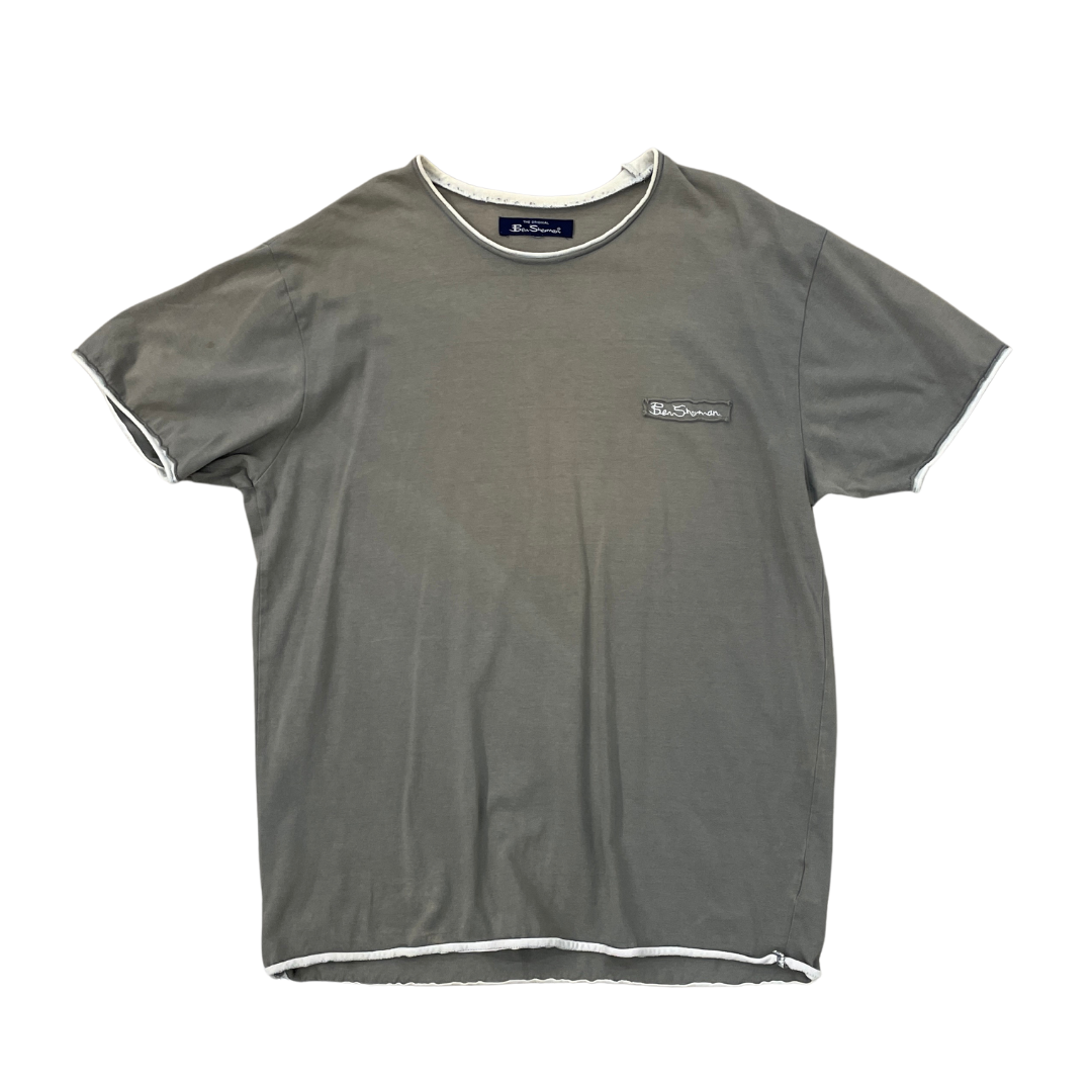 Size Medium Ben Sherman Grey T-Shirt